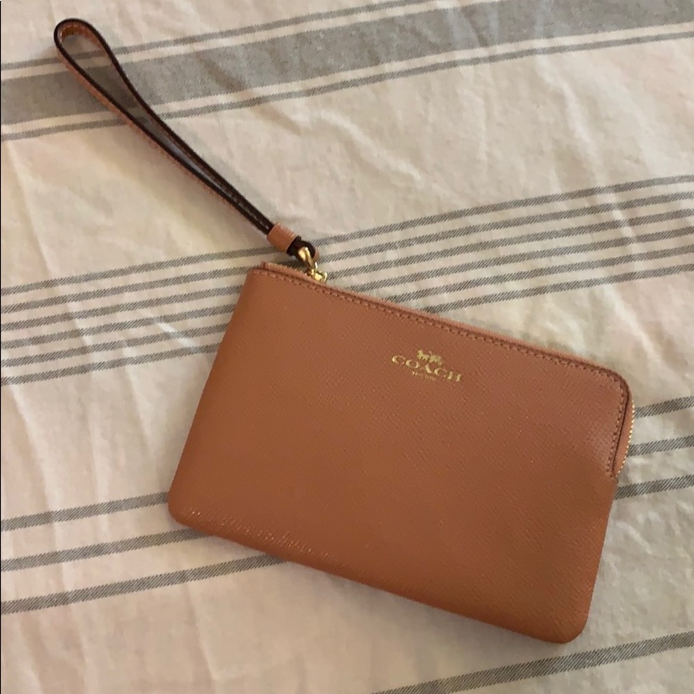 Dusty Pink Leather Coach Wristlet